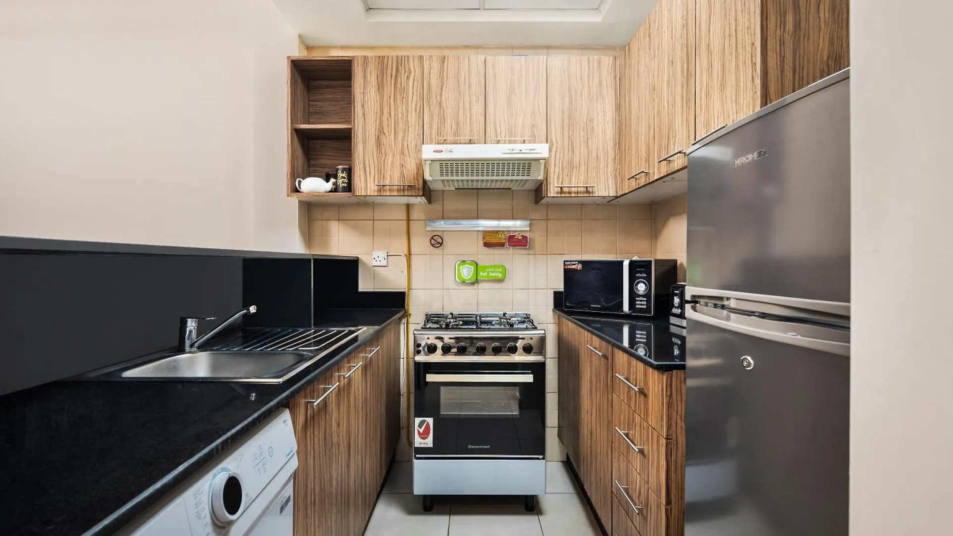 Spacious Studio Apartment In Downtown Dubai